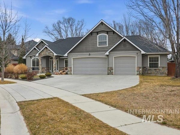 2684 W Lost Rapids, Meridian, ID 83646