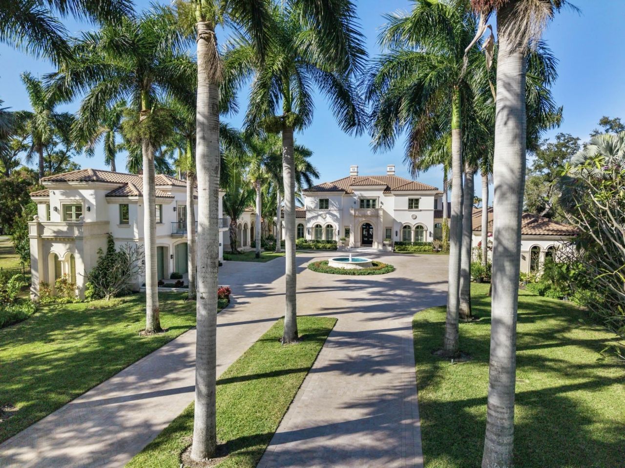 1240 Coconut Dr, Fort Myers, FL 33901 Photo