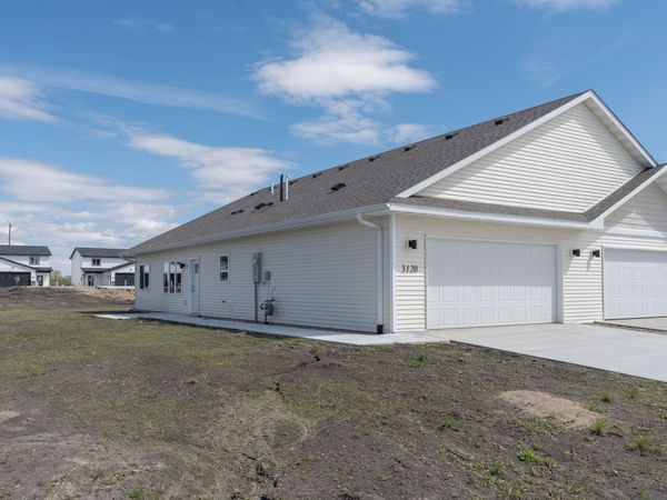 3120 Noble Drive, Mankato, MN 56001