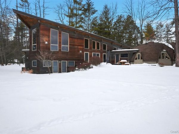 106 Mountain Laurel Lane, Woodstock, NY 12498