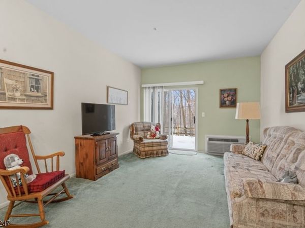 4 Richmond Road suite119, West Milford, NJ 07480