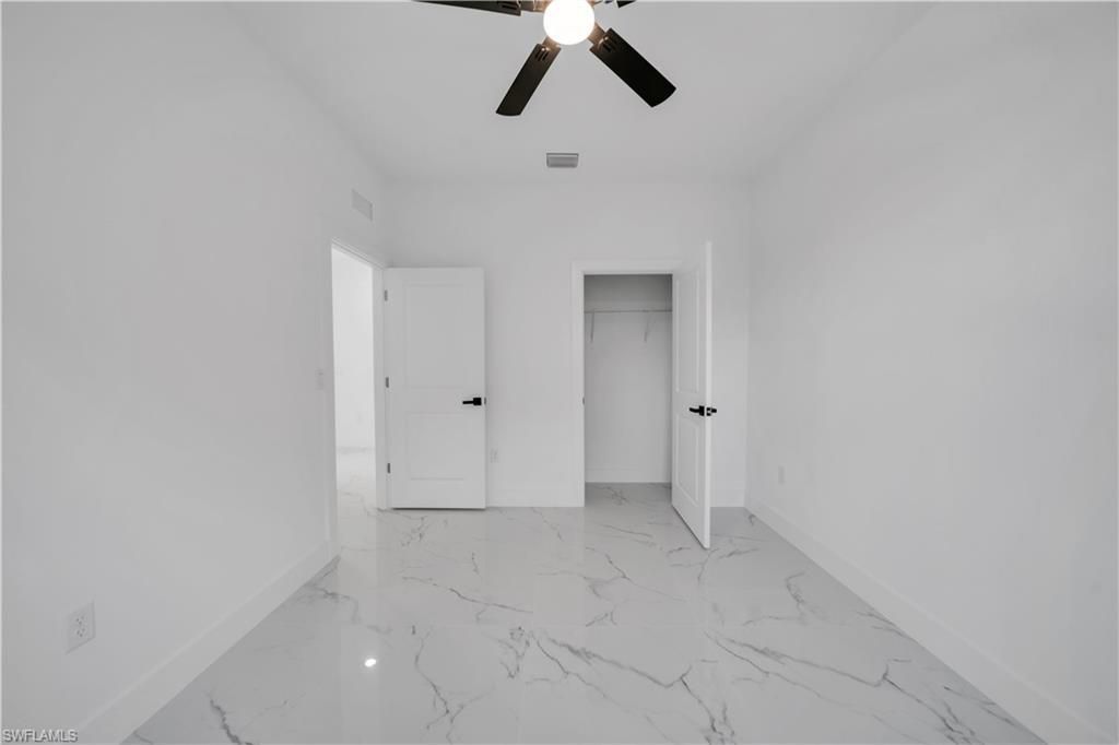621 Greenbriar Blvd, Lehigh Acres, FL 33972 Photo