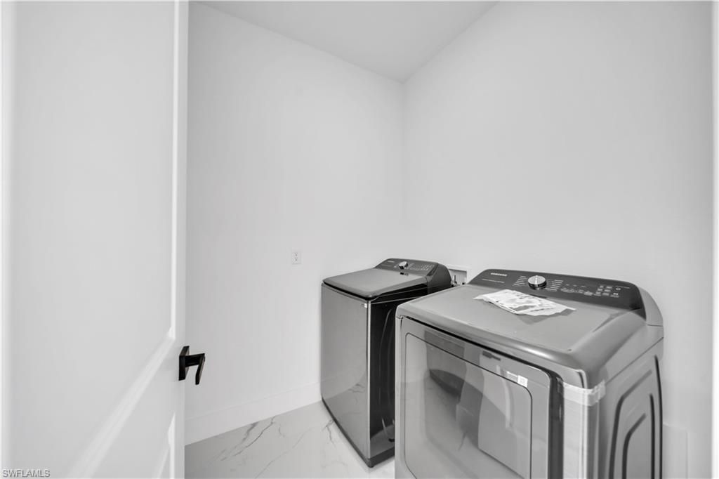 621 Greenbriar Blvd, Lehigh Acres, FL 33972 Photo