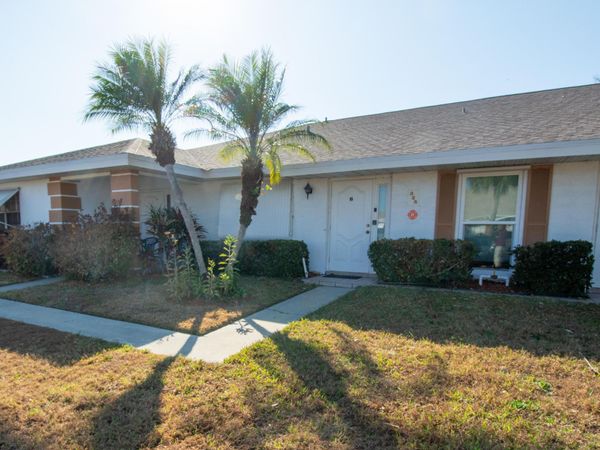 325 Colony Lane, Unit B, Fort Pierce, FL 34982