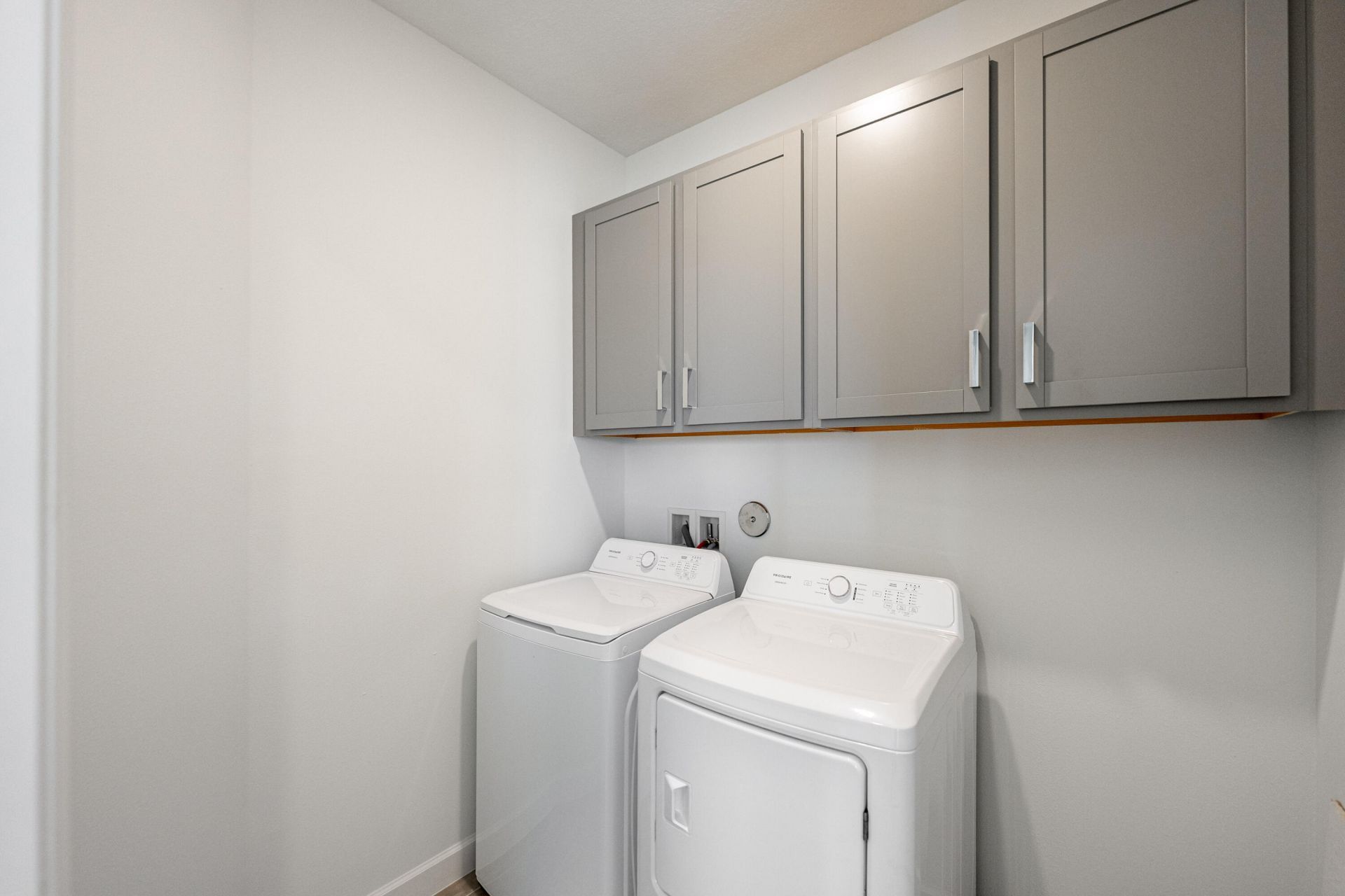 6858 NW Kestrel Lane, Port Saint Lucie, FL 34987 Photo