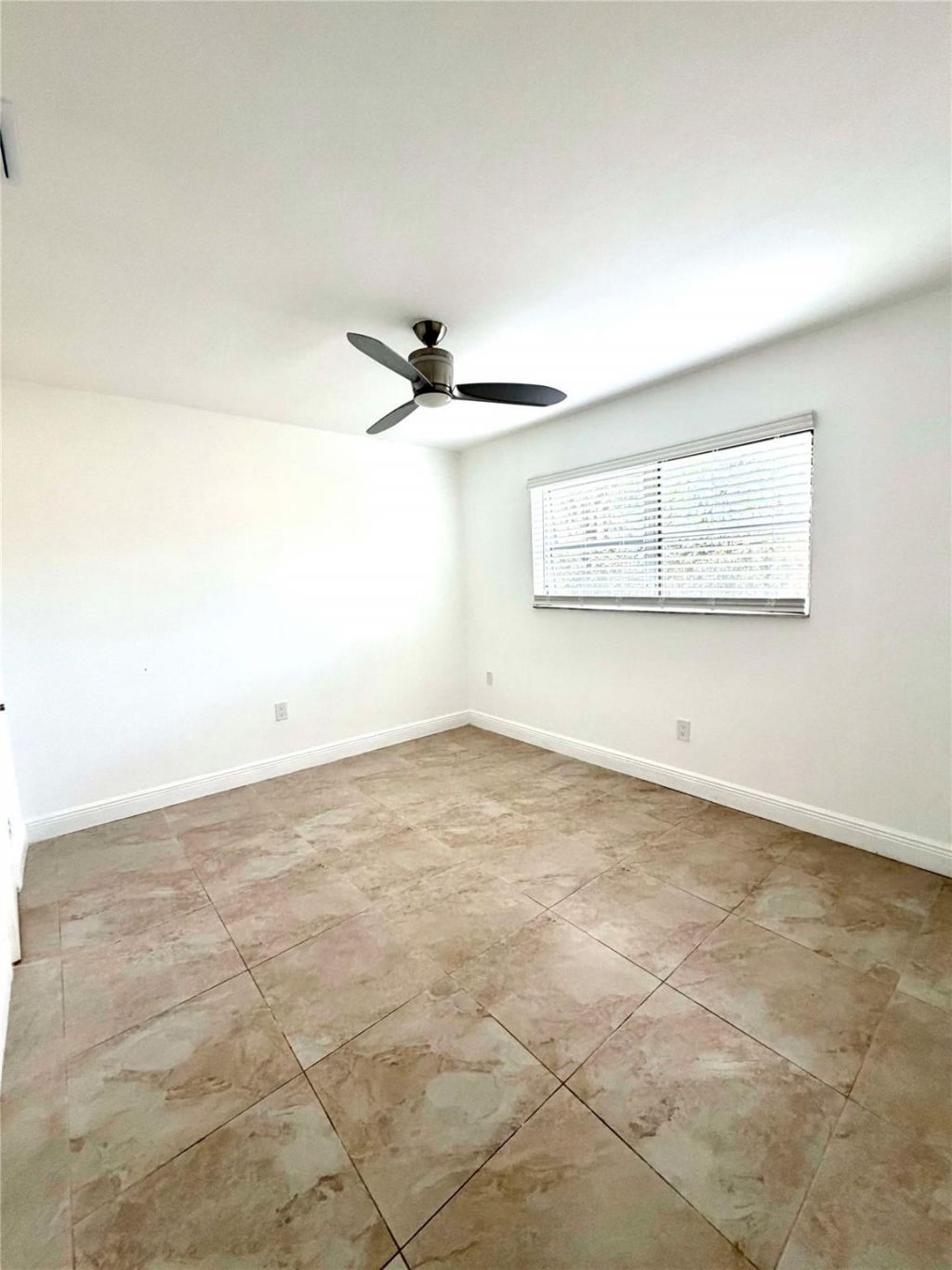 4631 SW 33rd Avenue, Fort Lauderdale, FL 33312 Photo