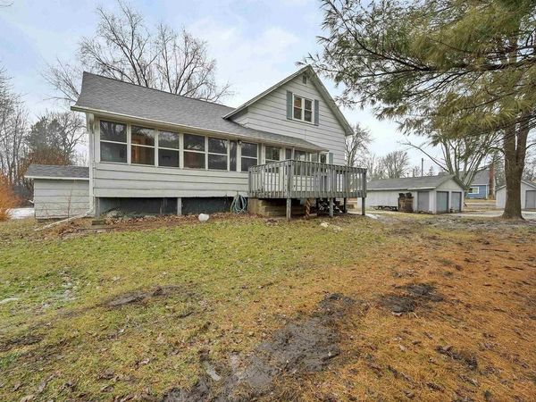 4907 BALL PARK ROAD, Little Suamico, WI 54141