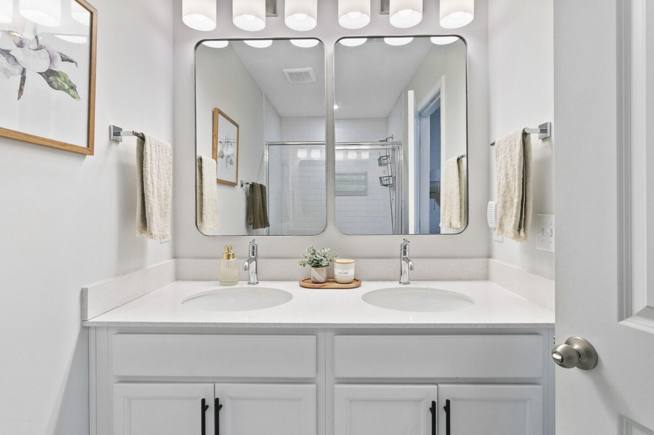 350 Green Fern Drive Photo 24