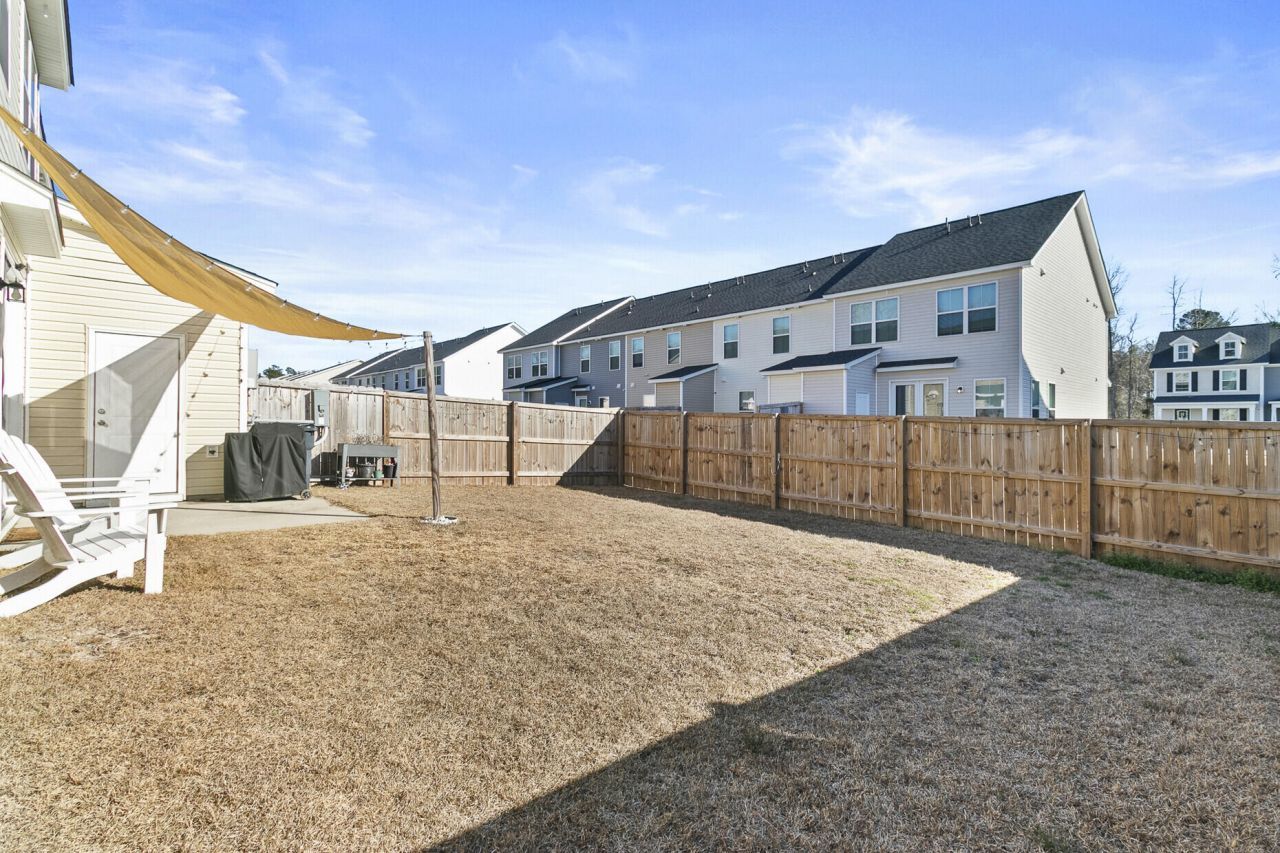 350 Green Fern Drive Photo 34