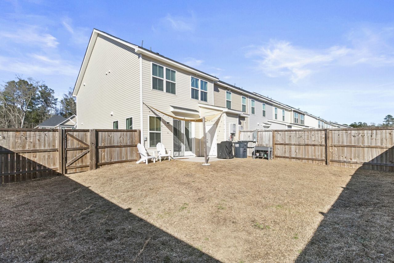 350 Green Fern Drive Photo 35