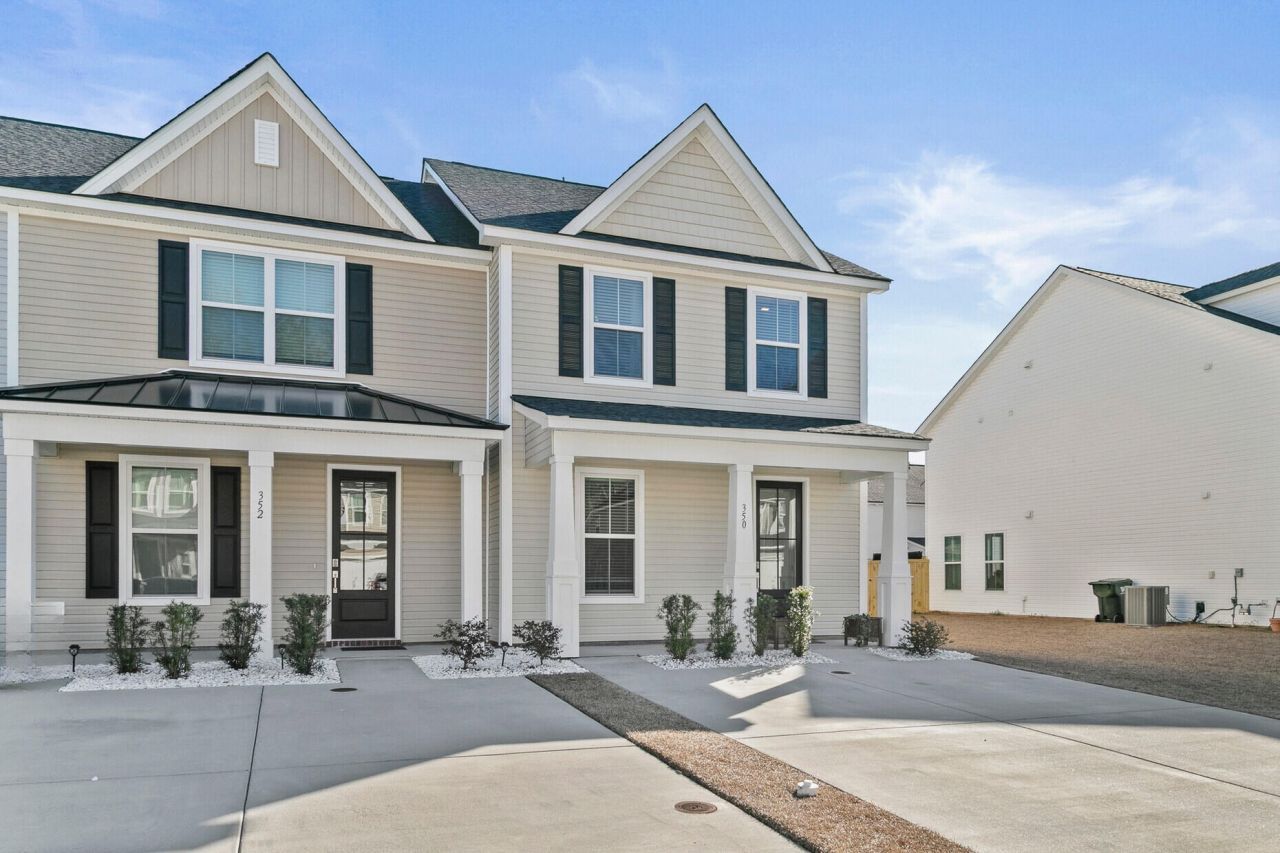 350 Green Fern Drive Photo 4