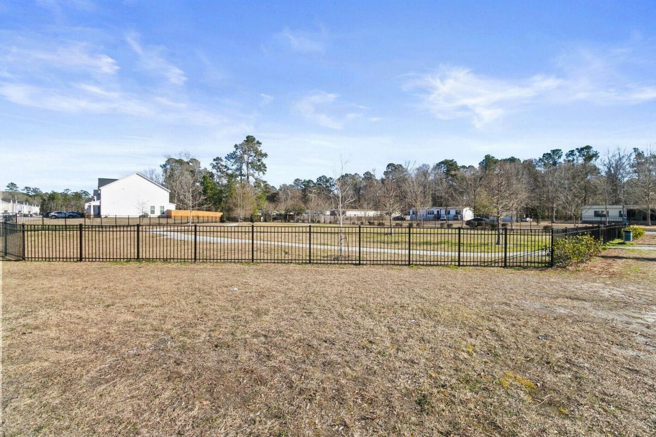 350 Green Fern Drive Photo 42