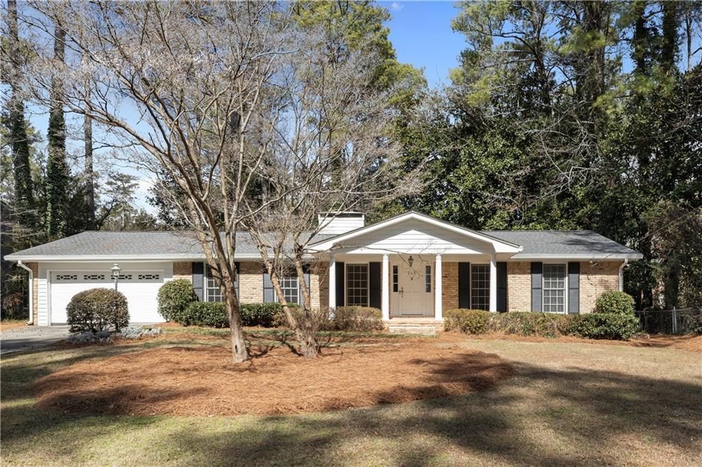 240 Berwick Drive, Atlanta, GA 30328 Main Photo