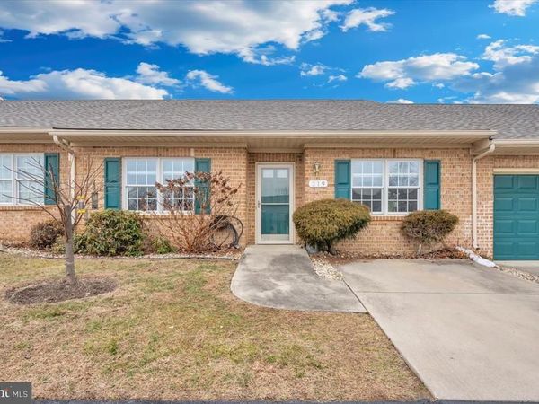 319 SUNBROOK LANE, Unit 98, HAGERSTOWN, MD 21740