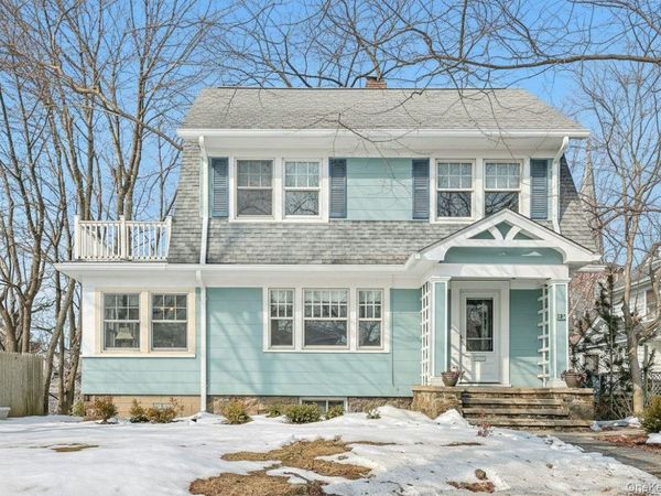 22 Dearborn Street, New Rochelle, NY 10801