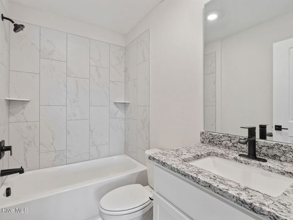 38 Umbrella Palm Drive, Hampstead, NC 28443