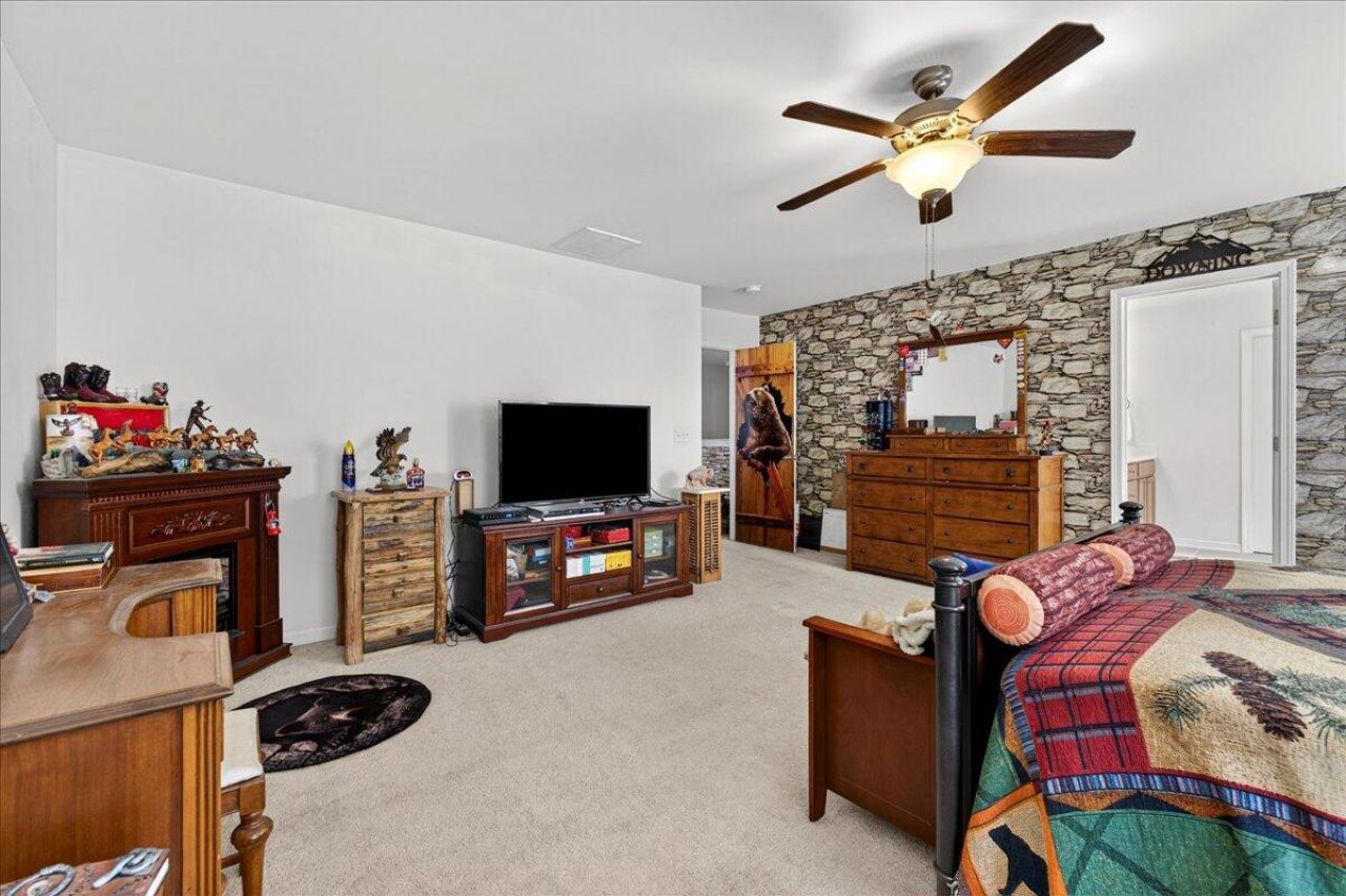 274 Overcup Loop Photo 22