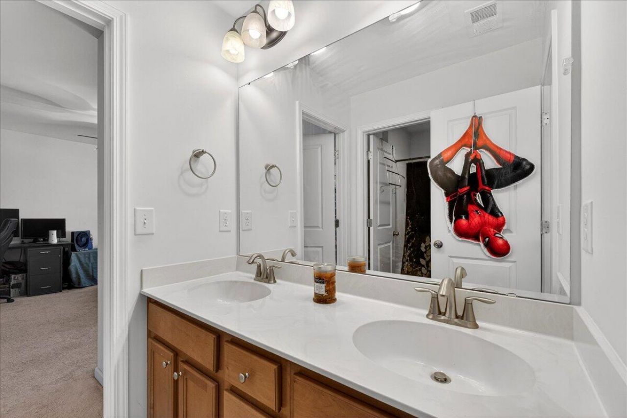 274 Overcup Loop Photo 34