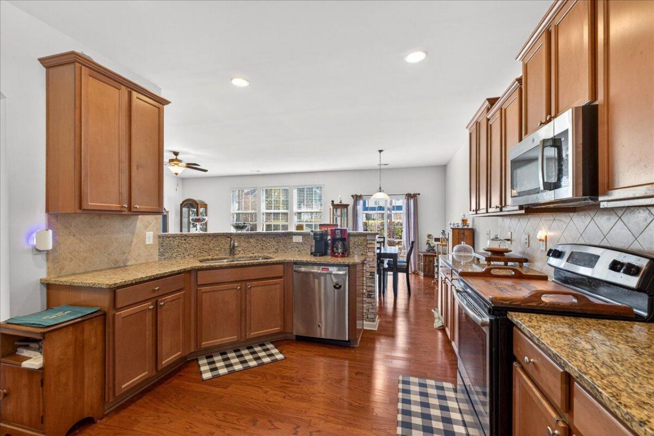 274 Overcup Loop Photo 6