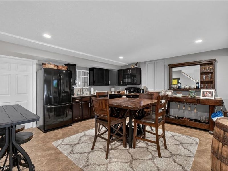 6272 Doral Drive NW, Canton, OH 44718 Photo 23