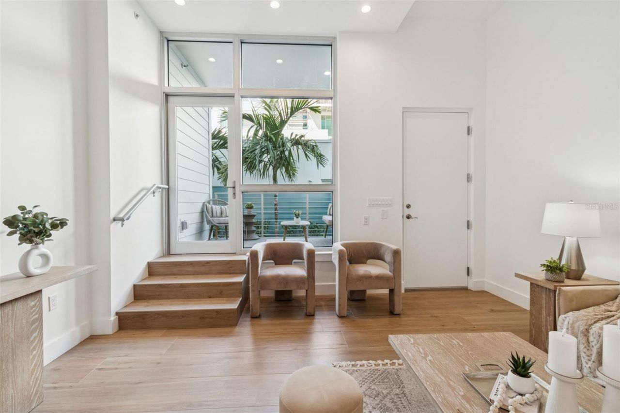 1343 4th Street, Unit 101, Sarasota, FL 34236 Photo