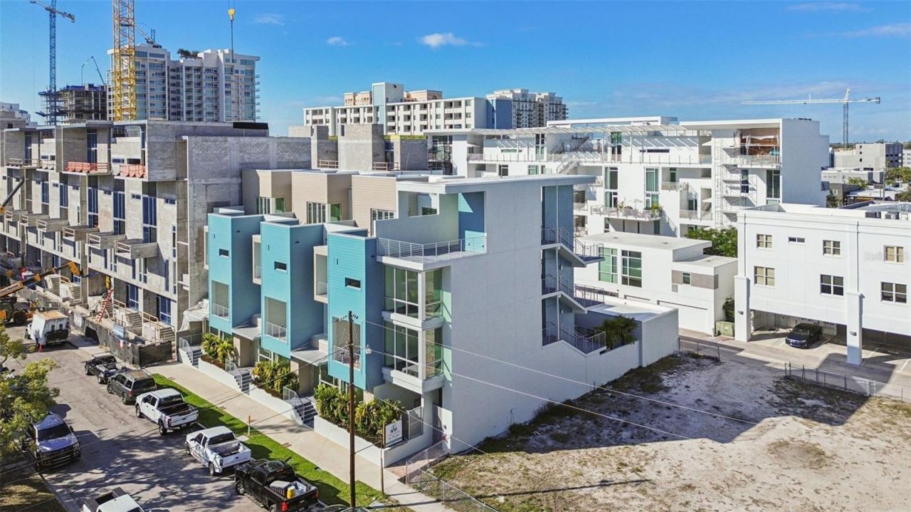 1343 4th Street, Unit 101, Sarasota, FL 34236 Photo