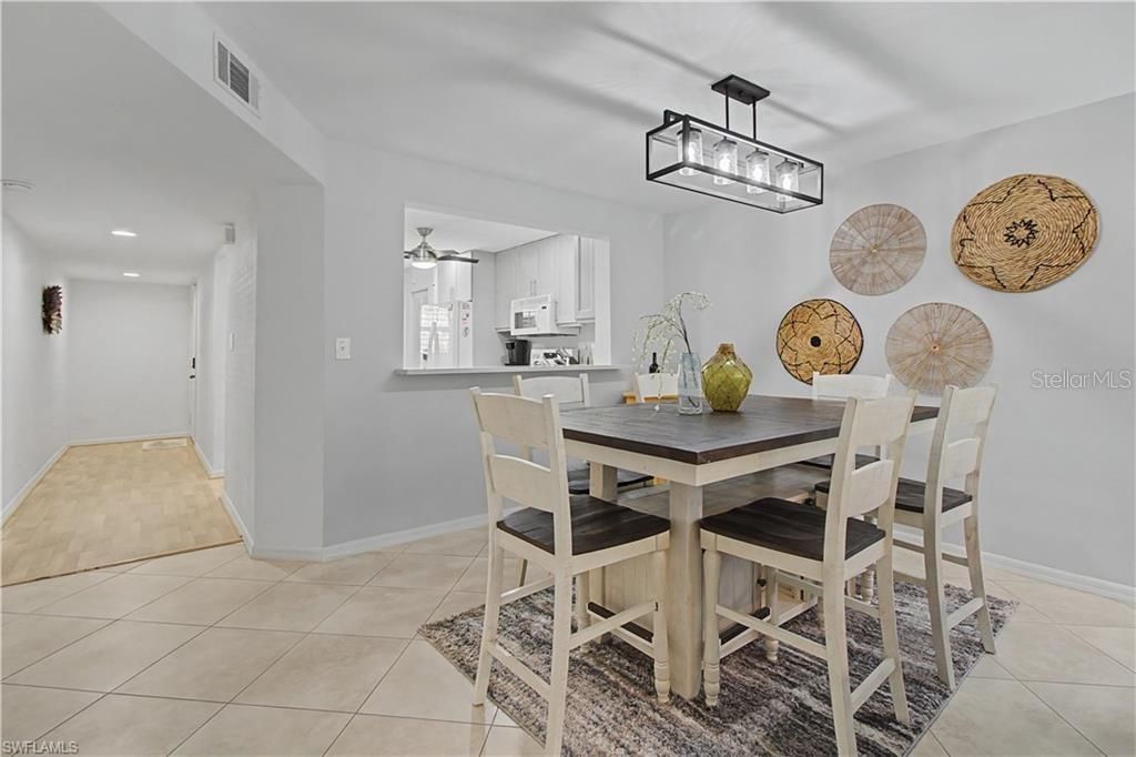 741 Landover Circle, Unit 102, Naples, FL 34104 Photo
