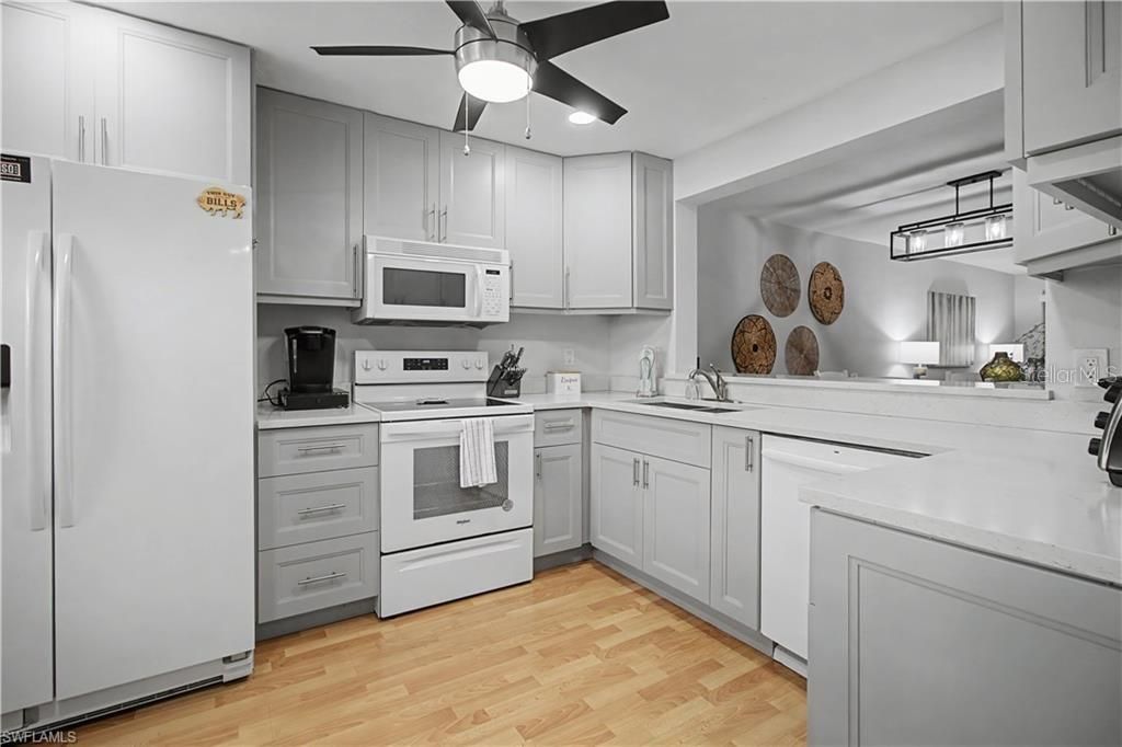 741 Landover Circle, Unit 102, Naples, FL 34104 Photo