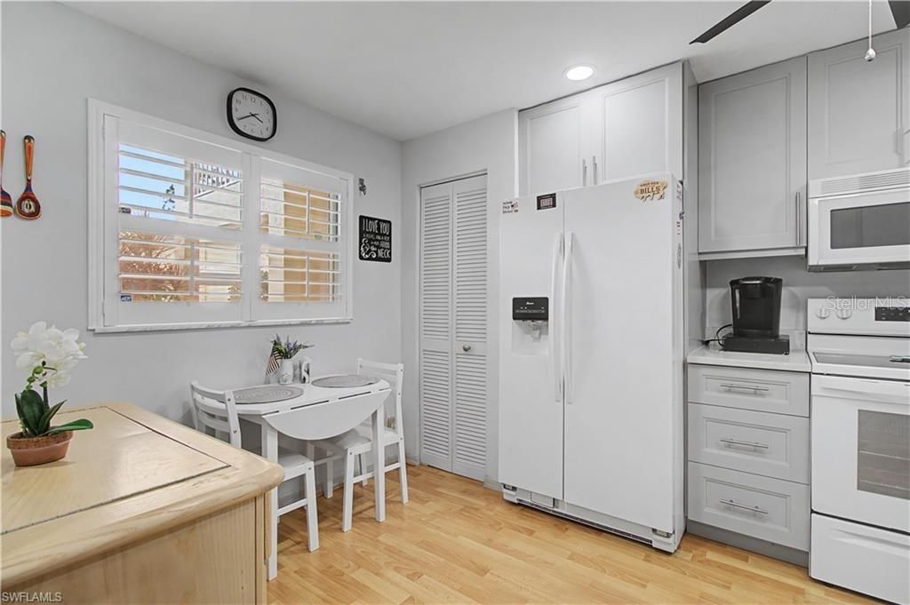 741 Landover Circle, Unit 102, Naples, FL 34104 Photo