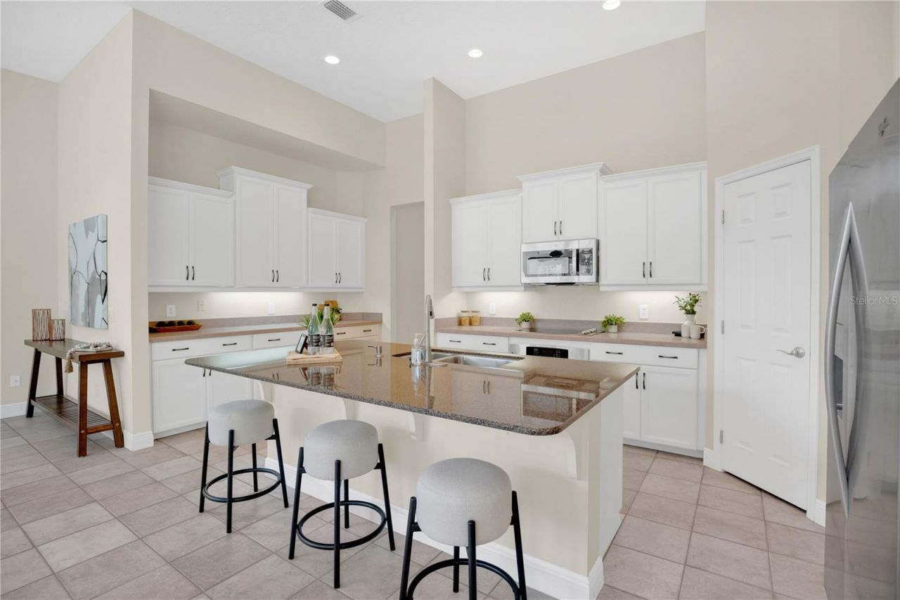 984 Brightwater Circle, Maitland, FL 32751 Photo