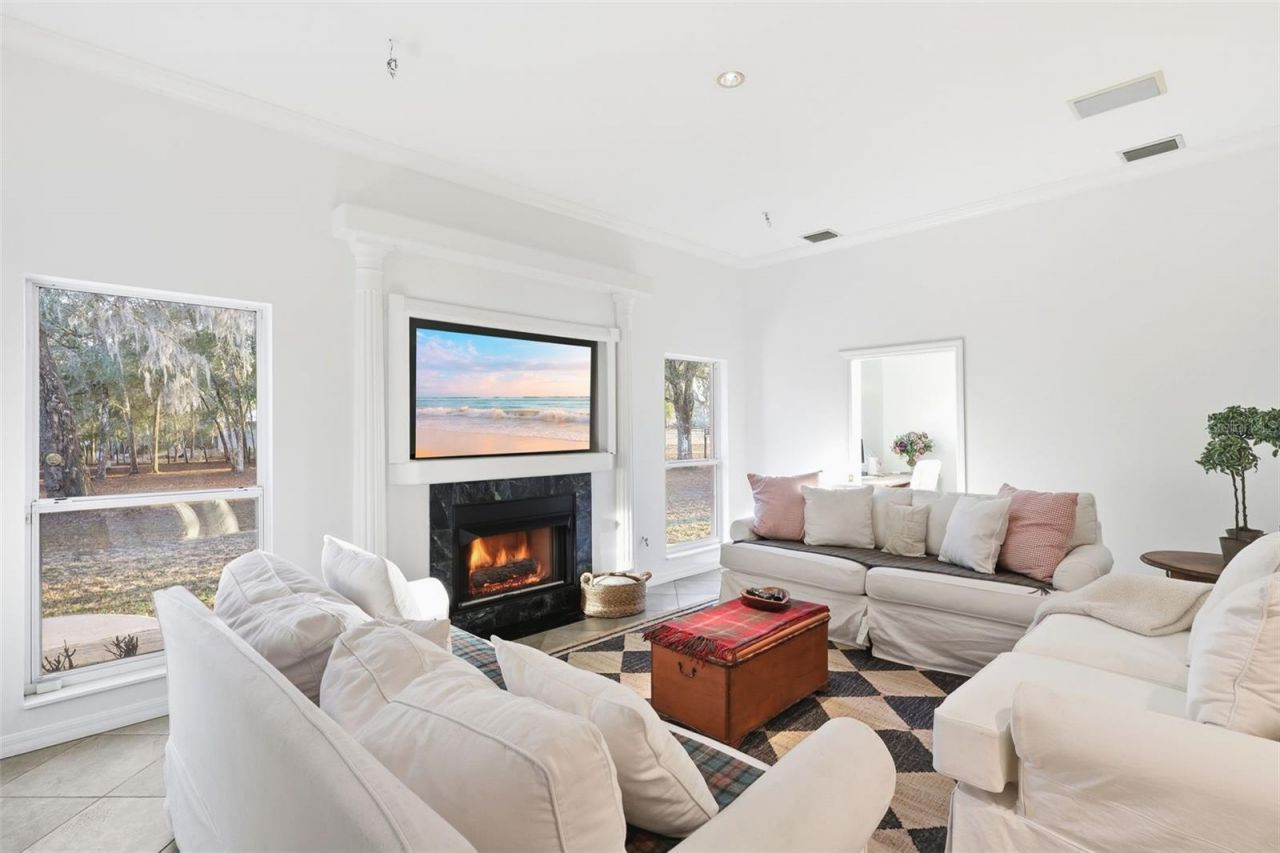 6197 Lake Winona Road, De Leon Springs, FL 32130 Photo