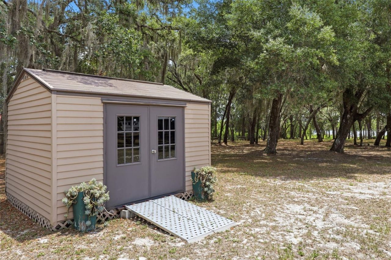 6197 Lake Winona Road, De Leon Springs, FL 32130 Photo