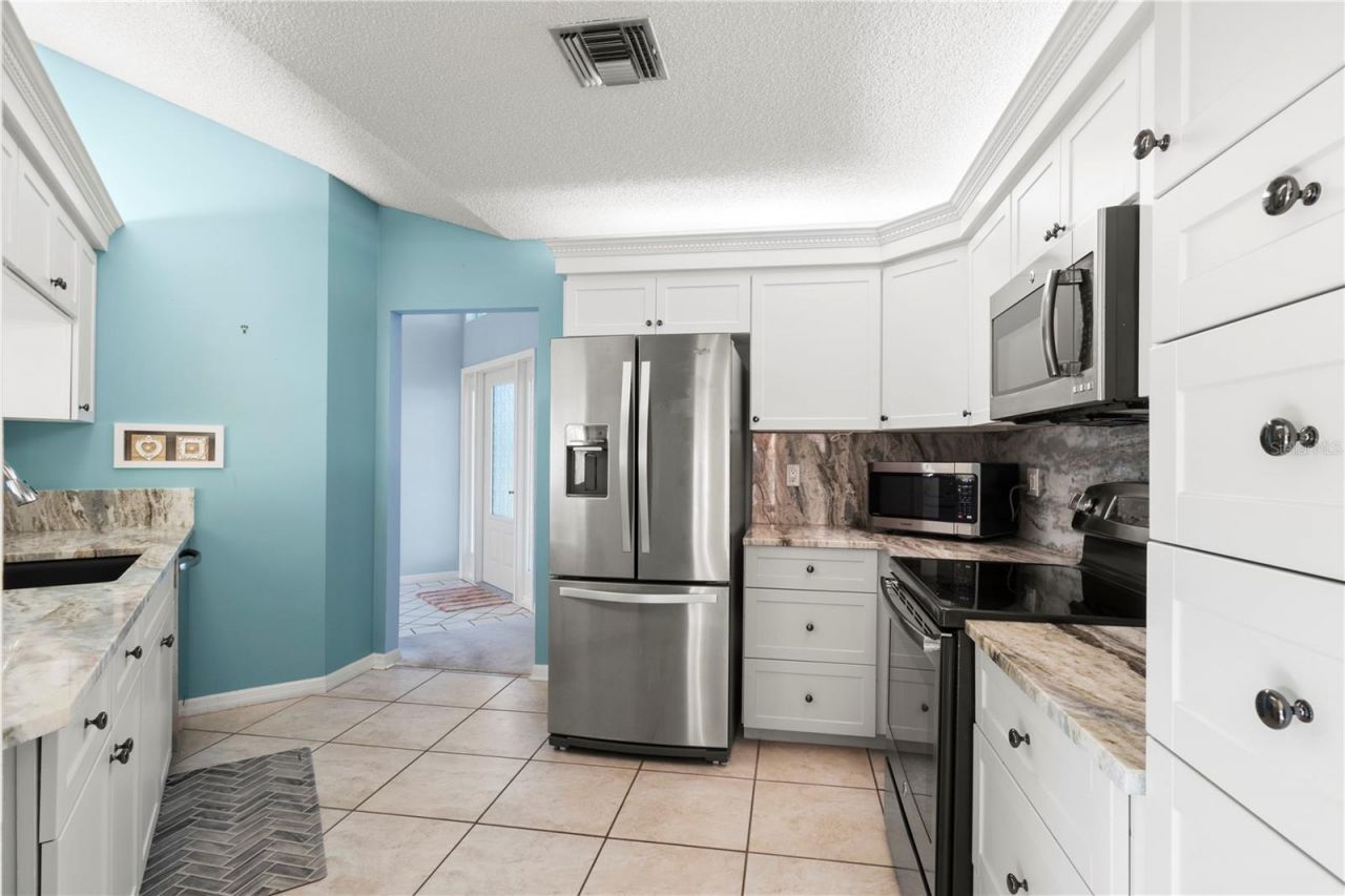 5110 86th Street Court W, Bradenton, FL 34210 Photo