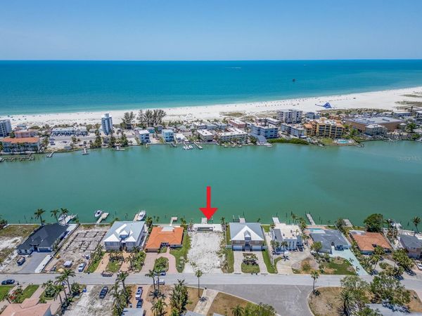10126 TARPON DRIVE, TREASURE ISLAND, FL 33706