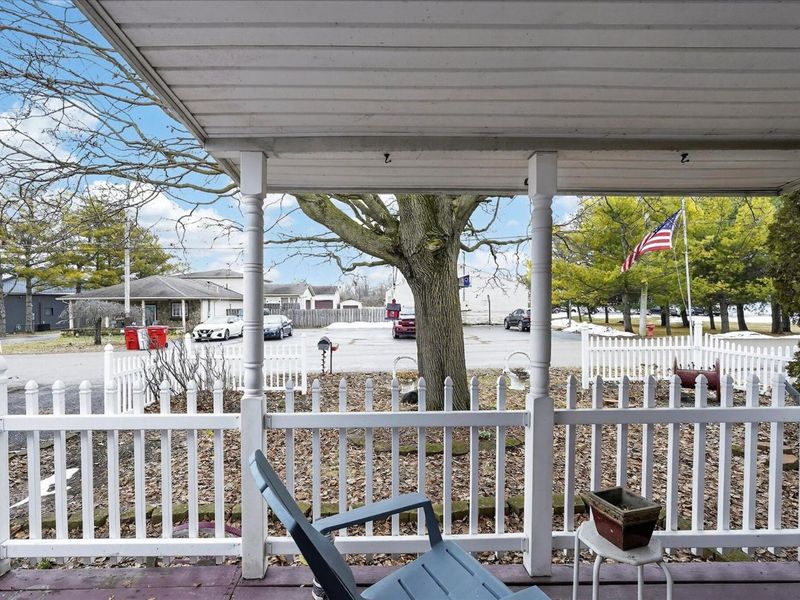 251 E 1st Street, London, OH 43140 Photo 3