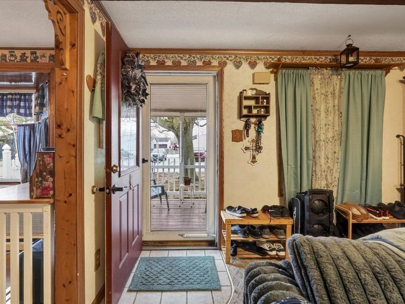 251 E 1st Street, London, OH 43140 Photo 5