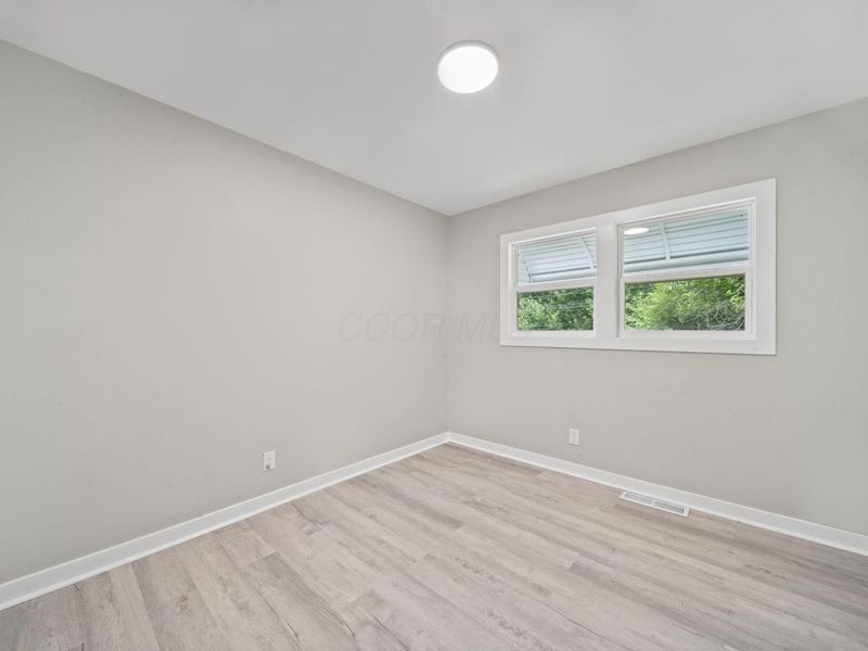 3493 Tremaine Road , Columbus, OH 43232 Photo 38