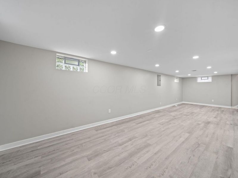 3493 Tremaine Road , Columbus, OH 43232 Photo 51