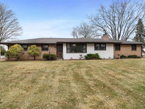 7605 Meander Drive, Rockford, IL 61107