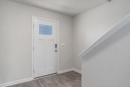 480 Acosta Circle  photo 4