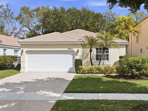 7954 Rockport Circle, Lake Worth, FL 33467