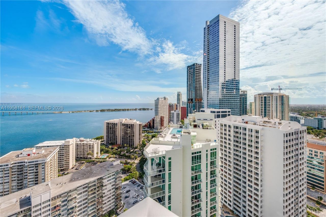 1331 Brickell Bay Dr , Unit 3311, Miami, FL 33131 Photo