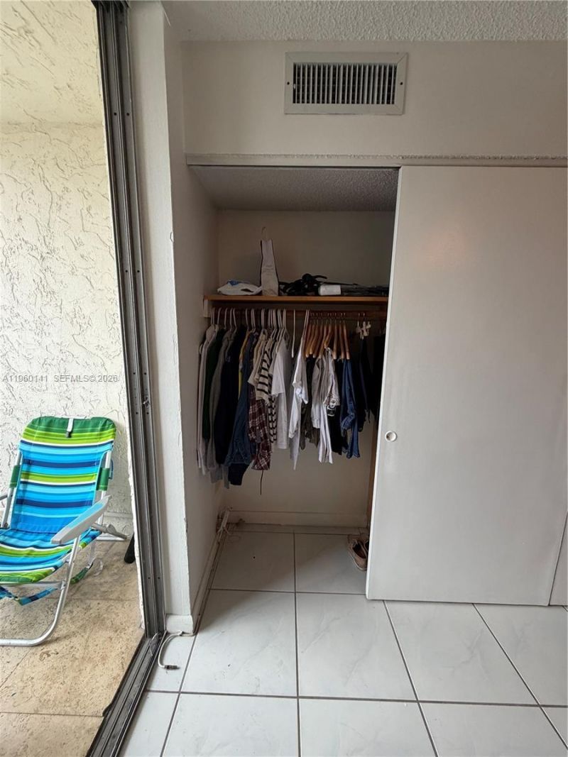 701 Three Islands Blvd, Unit 201, Hallandale Beach, FL 33009 Photo