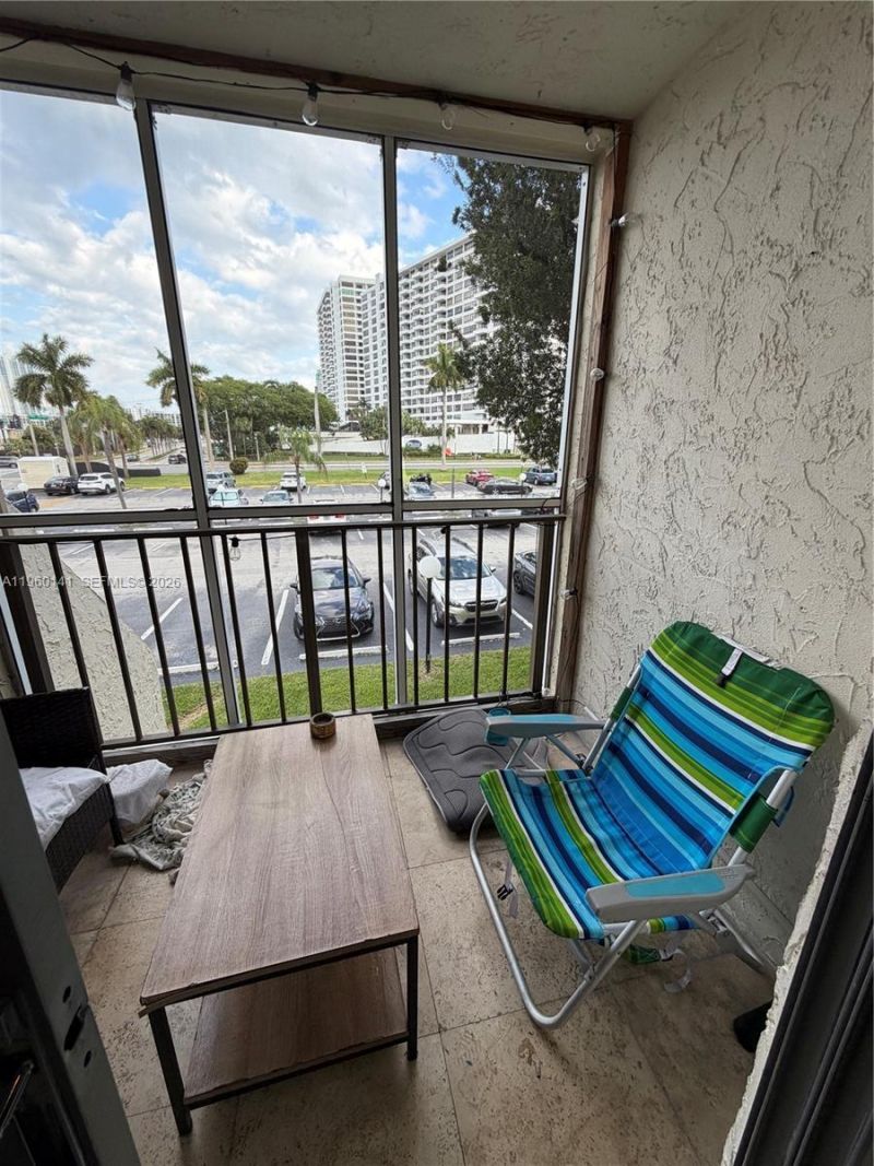 701 Three Islands Blvd, Unit 201, Hallandale Beach, FL 33009 Photo