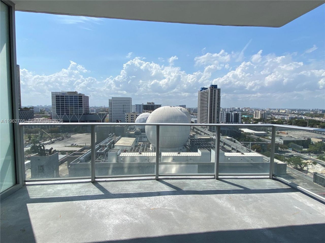851 NE 1st Ave, Unit 1508, Miami, FL 33132 Photo