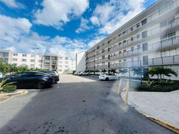 14170 SW 84th St, Unit 501-F, Miami, FL 33183