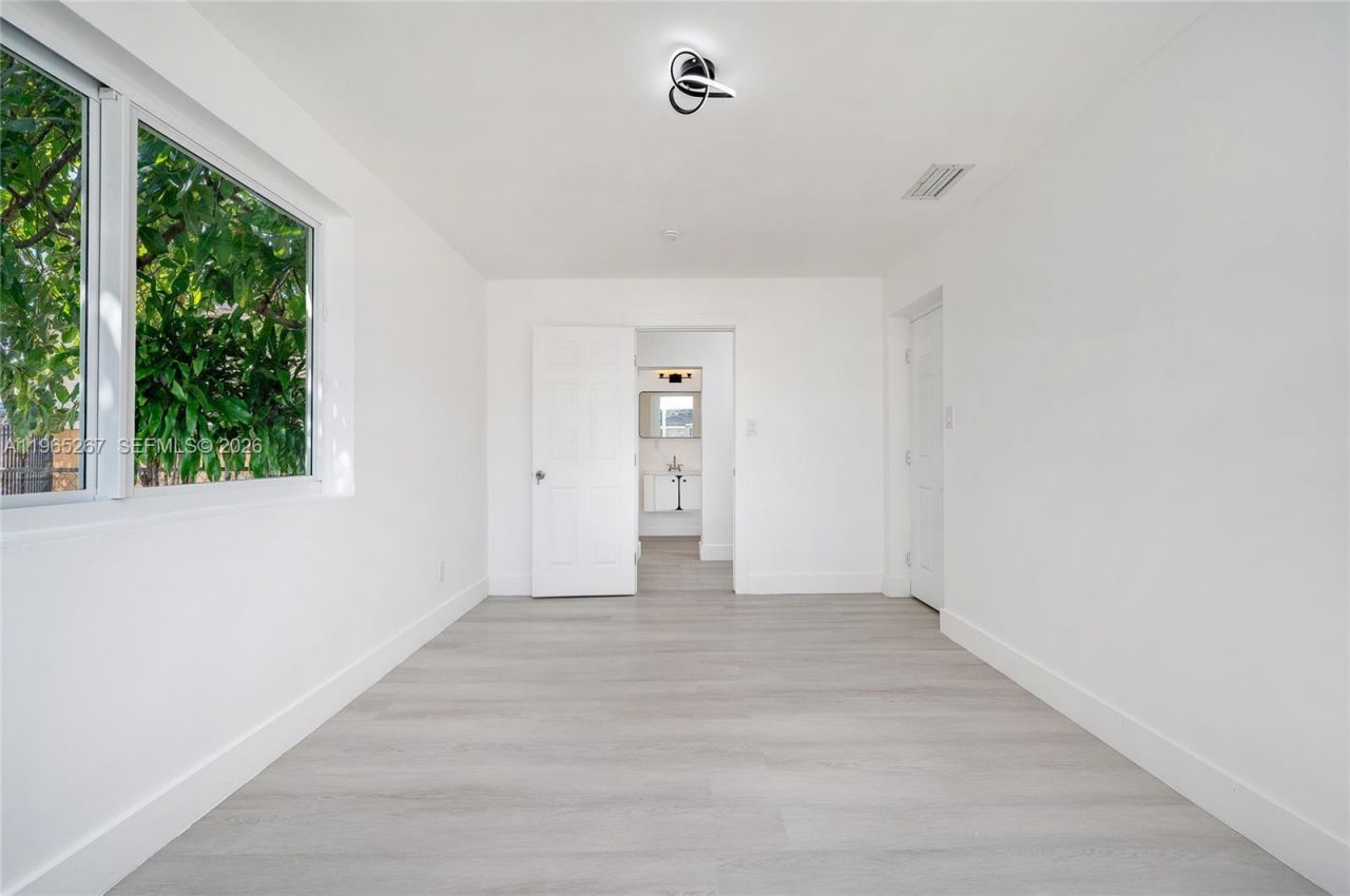 2971 NW 171st Ter, Miami Gardens, FL 33056 Photo