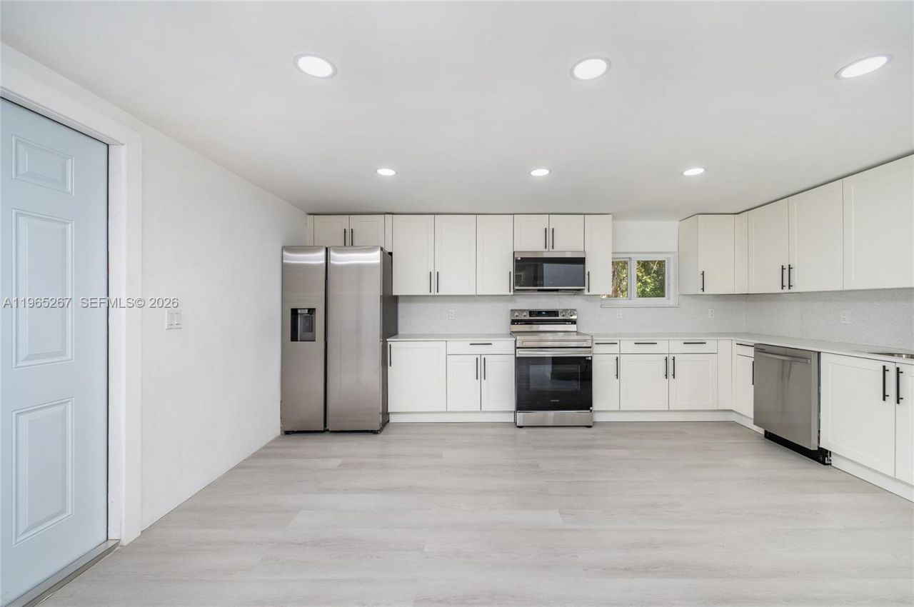 2971 NW 171st Ter, Miami Gardens, FL 33056 Photo