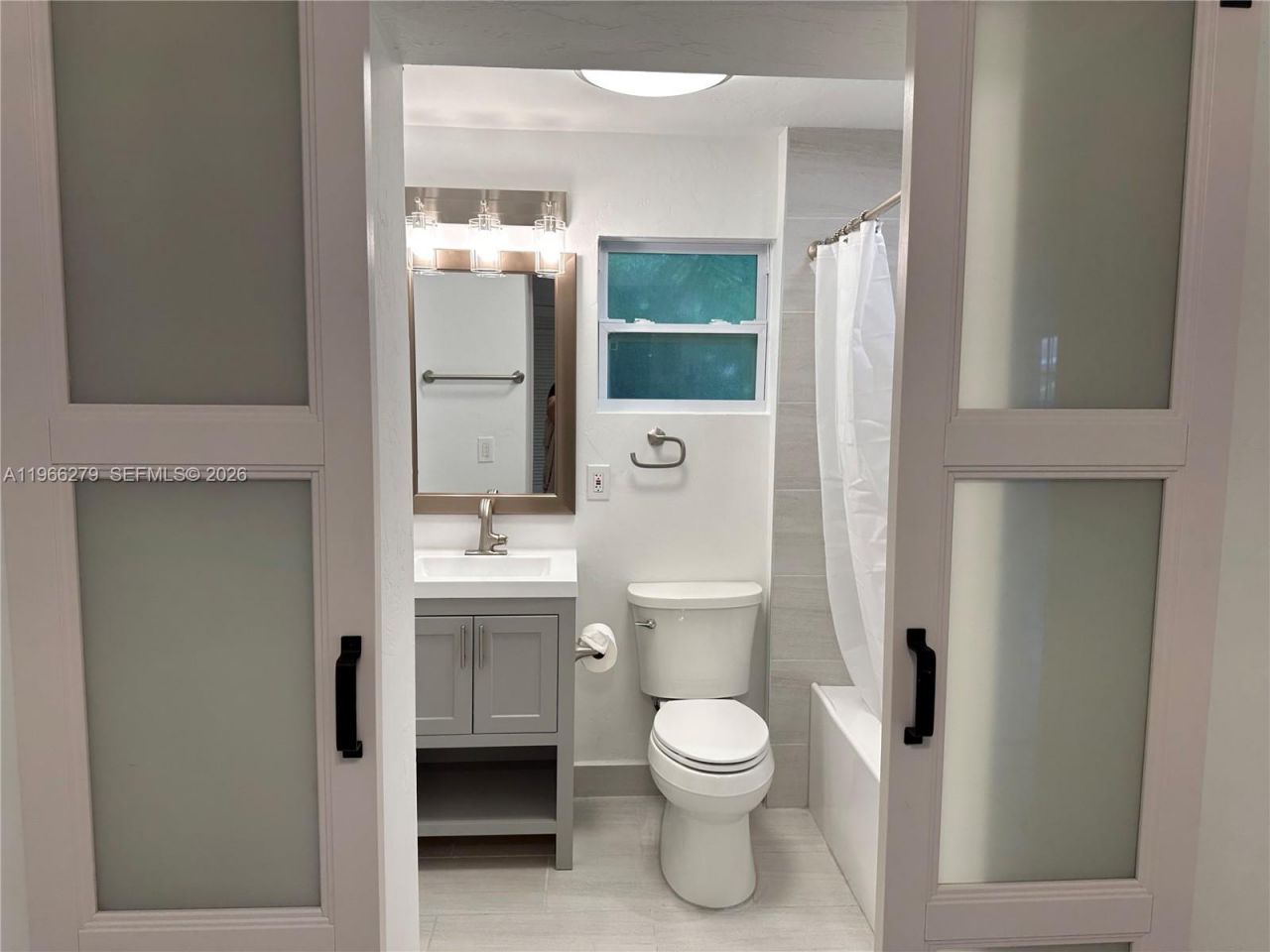 Please Call For Address, Unit REAR House, Miami, FL 33133 Photo