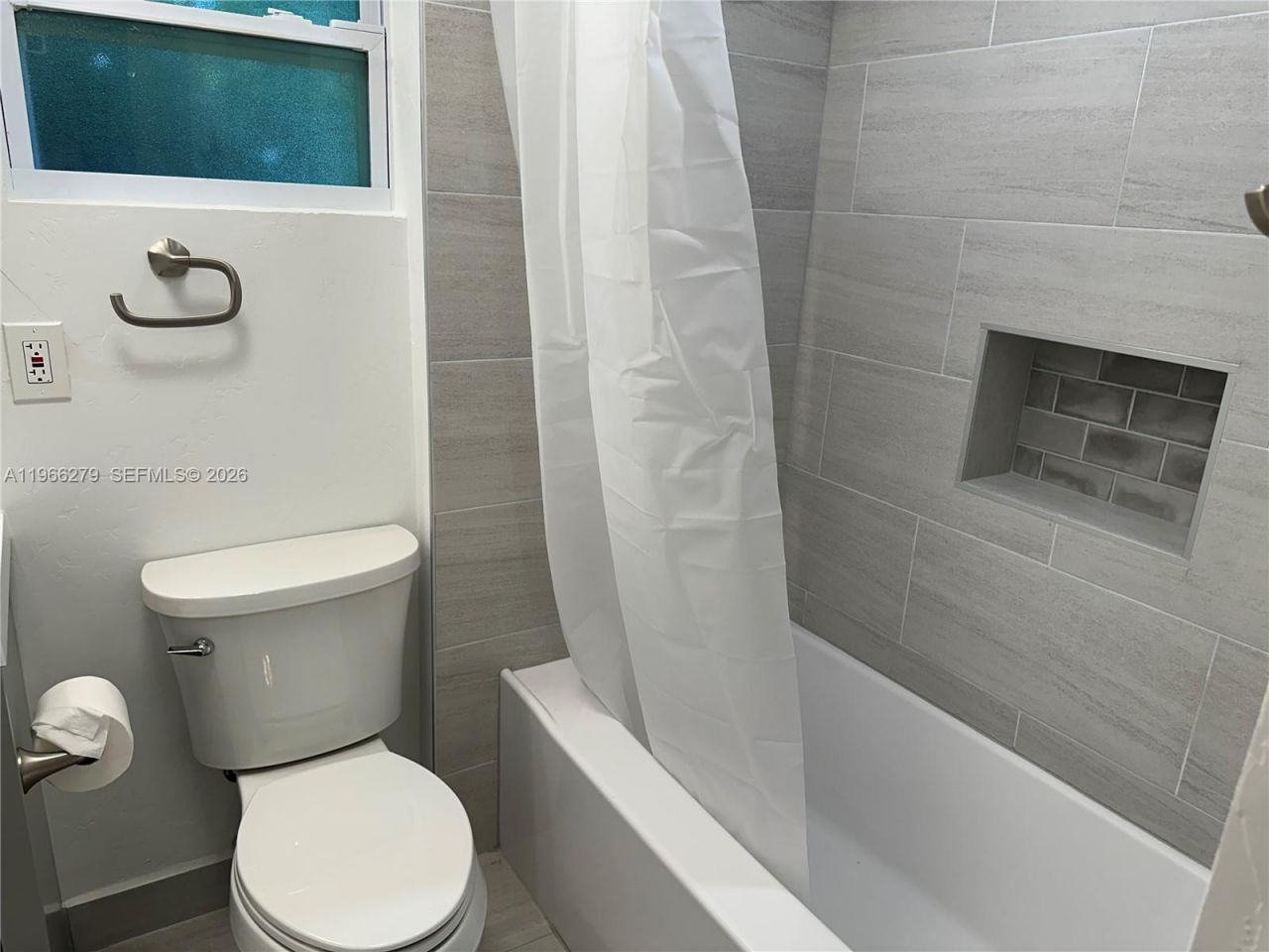 Please Call For Address, Unit REAR House, Miami, FL 33133 Photo